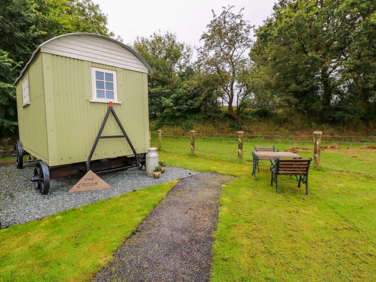 Shepherds Hut - The Crook Milford Haven Exterior photo